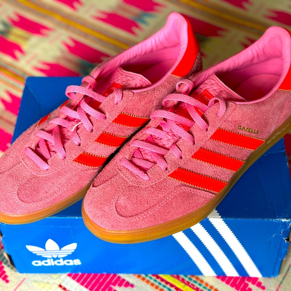 Adidas Originals Gazelle Indoor Sneakers — Pink/Red (W 7.5 / M 6.5) BRAND NEW